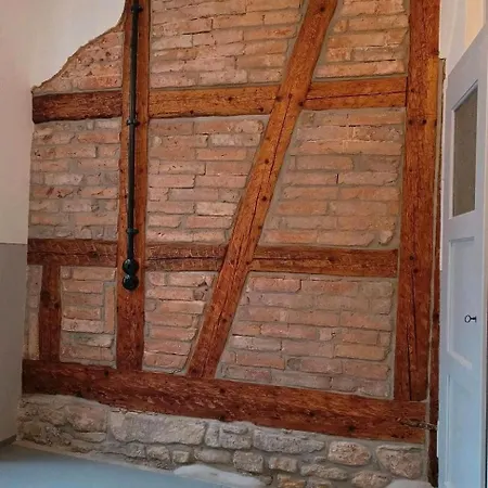 Studio-apartment In Eisenberg, Thueringen *