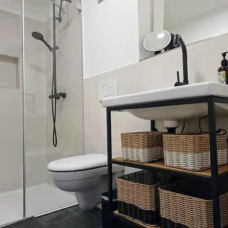 Studio-apartment In Eisenberg, Thueringen